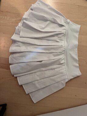 Offline by aerie White Pleated Tennis Skirt with build-in shorts